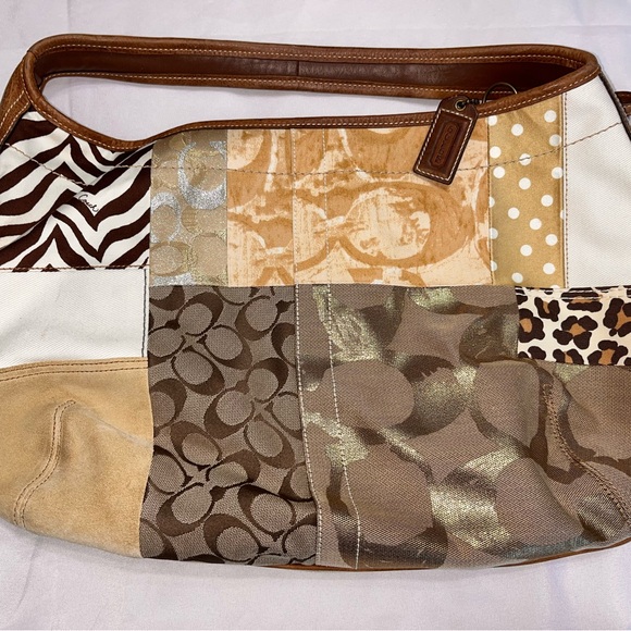 NWOT Coach Y2K Ergo signature patchwork hobo purse bag. Measure 19x12 - Picture 10 of 16